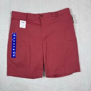 NEW IZOD Saltwater Relaxed Fit Stretch Chino Red Shorts Men's 36 Flat Front